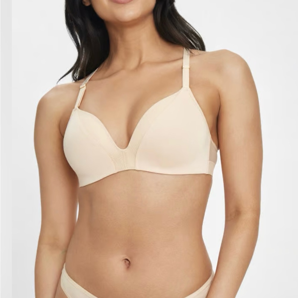 Lively Deep V No Wire Bra 36DDD Nude - Picture 1 of 6